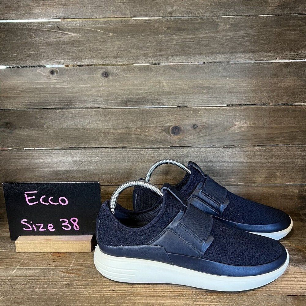 Womens ECCO Navy Blue Knit Comfort Walking Shoes Sneakers Size EUR 38 US 7-7.5 M